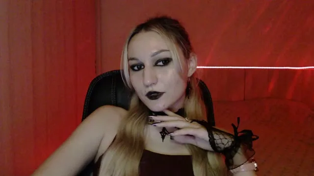 SilkFantasy camgirl live amateur webcam