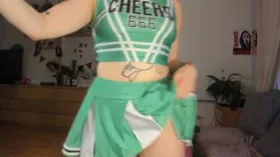 petitelia camgirl live amateur webcam