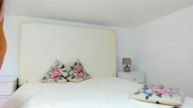 lilithvelur camgirl live amateur webcam