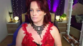 MadamMoreau camgirl live amateur webcam