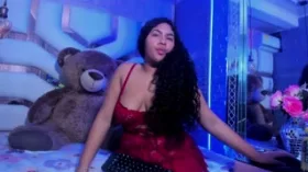 AshleyJenner camgirl live amateur webcam