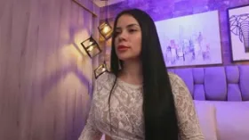 MissIsabella camgirl live amateur webcam