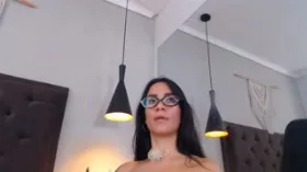 GiaLuxe camgirl live amateur webcam