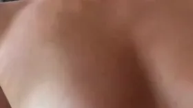 NinaGreen camgirl live amateur webcam