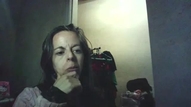 Luana camgirl live amateur webcam
