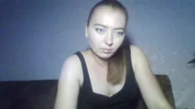 Viktoriia34 camgirl live amateur webcam