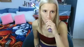 AmberBlaze camgirl live amateur webcam