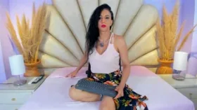 VelvetFire camgirl live amateur webcam