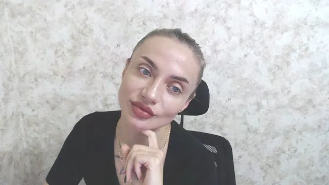 Emily33 camgirl live amateur webcam
