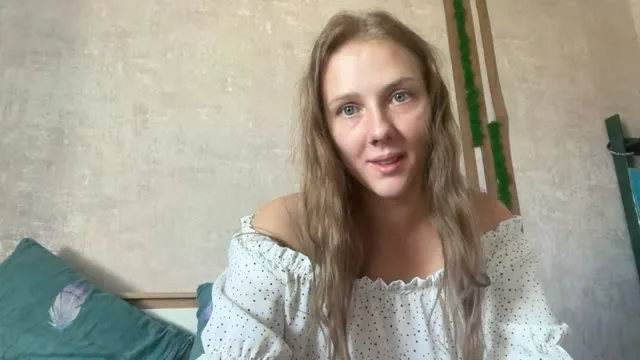 lareDasna camgirl live amateur webcam