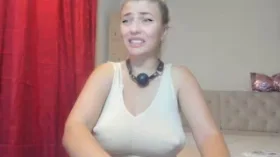Camgirl SexiMomAmy online - live webcam chat