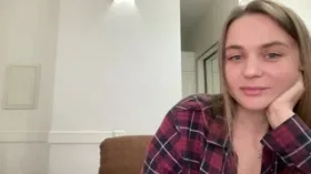 Camgirl YourMilana online - live webcam chat