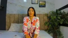 Camgirl Camilarogers online - live webcam chat