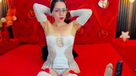 KateTompsonn camgirl live amateur webcam