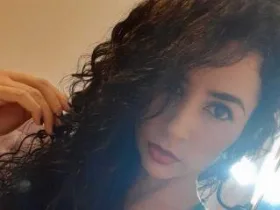 SexyKonnyX camgirl live amateur webcam