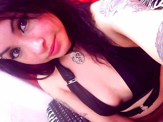 Alissonn camgirl live amateur webcam