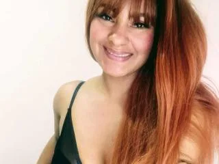 KarlysHoney camgirl live amateur webcam