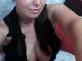 HotSensationX camgirl live amateur webcam