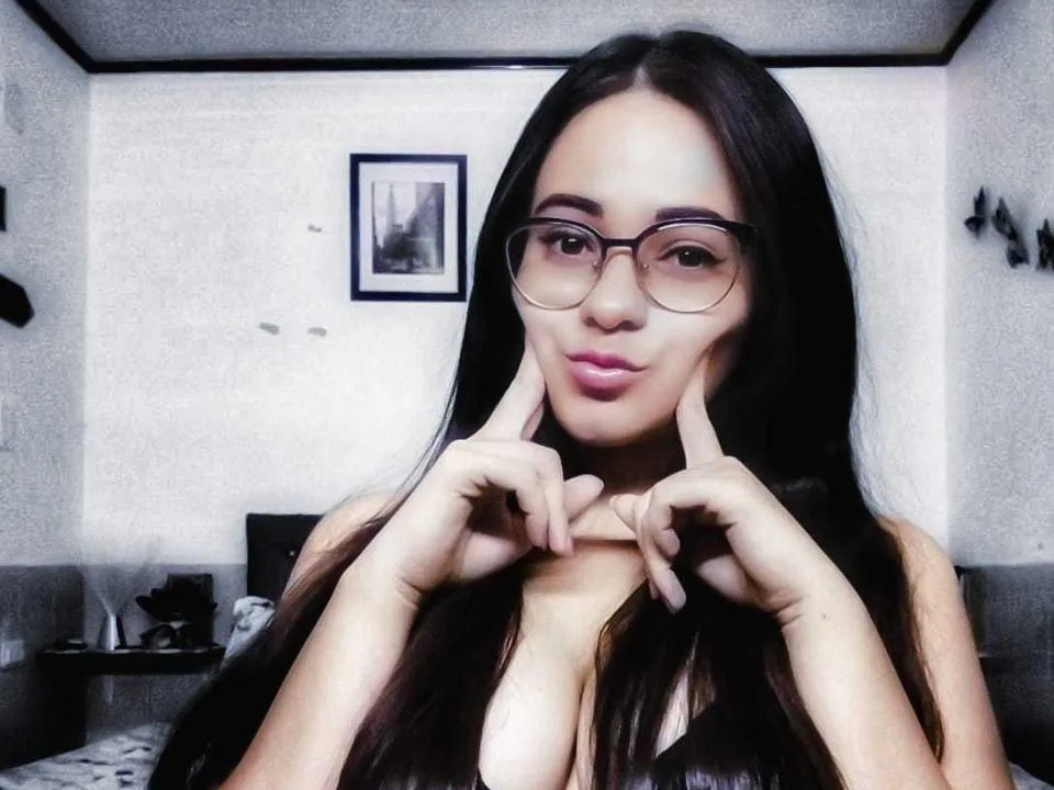 NashBrun camgirl live amateur webcam