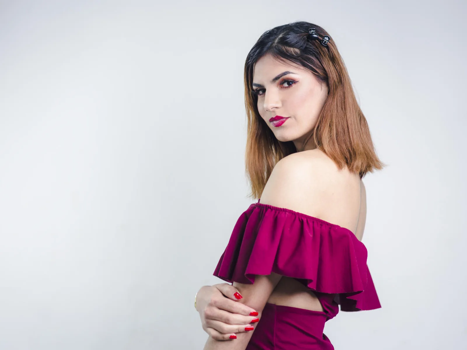 AntonellaBroown camgirl live amateur webcam