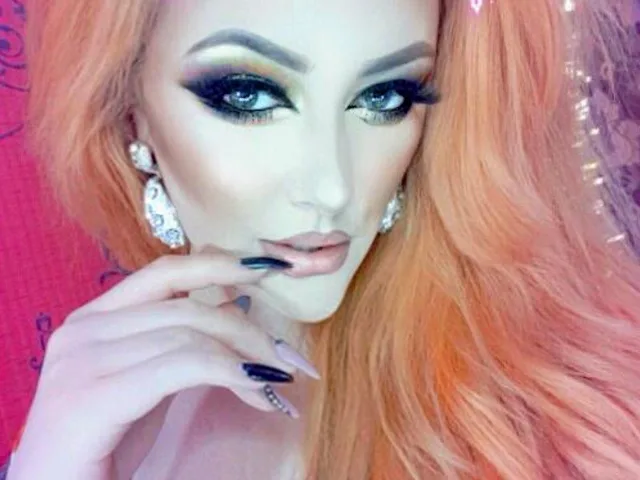 GlamDomme camgirl live amateur webcam