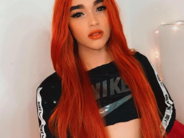 LunaFox69x camgirl live amateur webcam