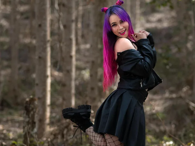 MissMaddox camgirl live amateur webcam