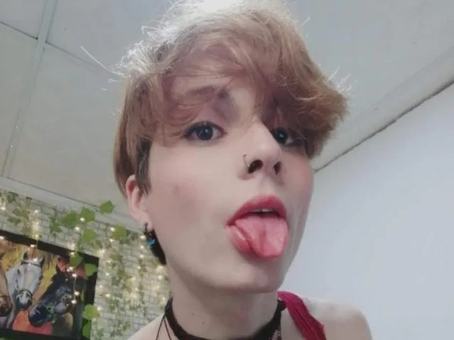 AmelyMyers camgirl live amateur webcam
