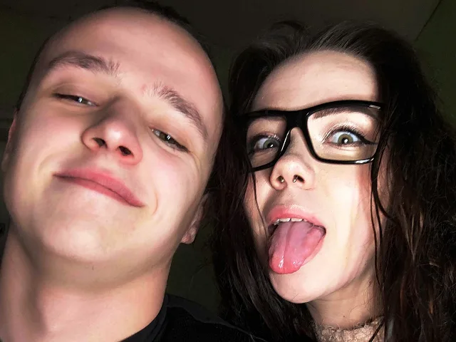 BoravaBong camgirl live amateur webcam