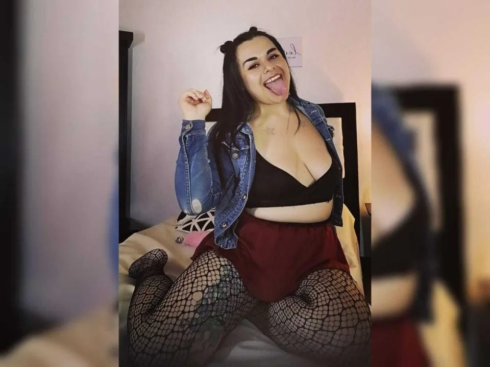ValentHot camgirl live amateur webcam