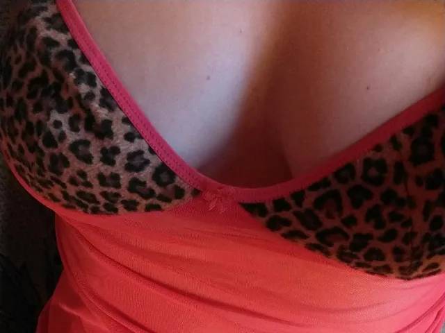 MarrentinhaX camgirl live amateur webcam