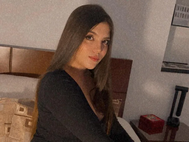 AnneStone camgirl live amateur webcam