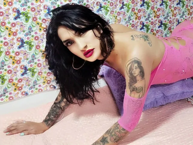 ZamaraMontiell camgirl live amateur webcam
