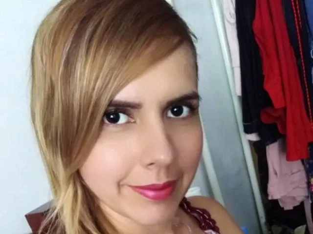 Luceroxa camgirl live amateur webcam
