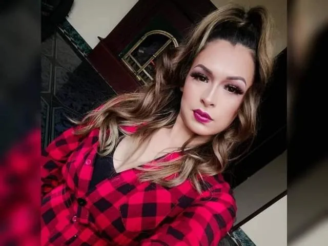 AnastasianHills camgirl live amateur webcam
