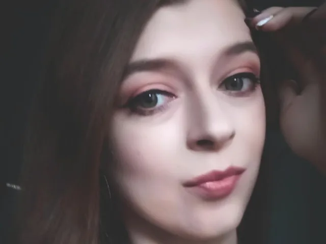 CindyDiamonds camgirl live amateur webcam