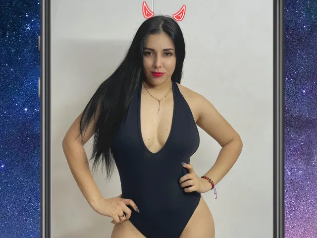 MoraSex69 camgirl live amateur webcam