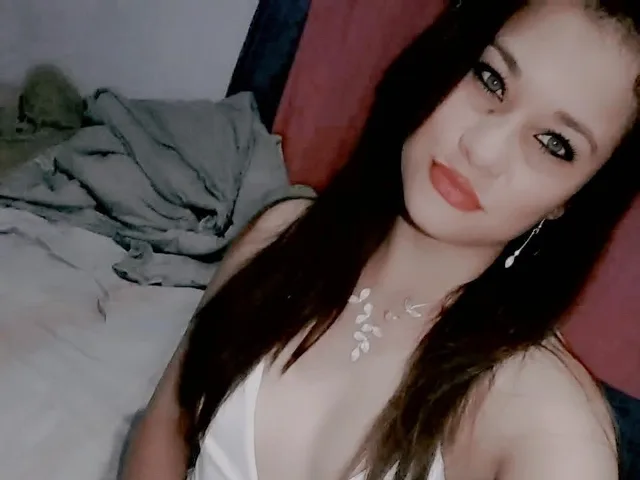 Solcito camgirl live amateur webcam