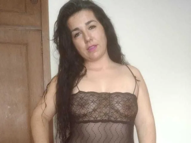 Shannalt camgirl live amateur webcam