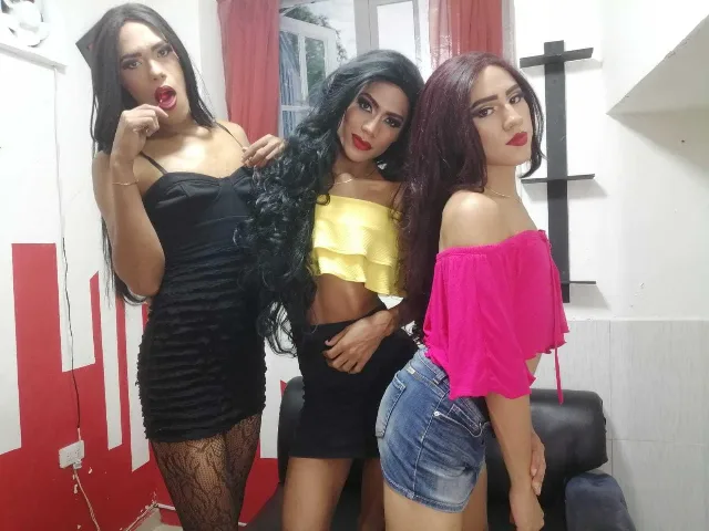 TheBadDolls camgirl live amateur webcam
