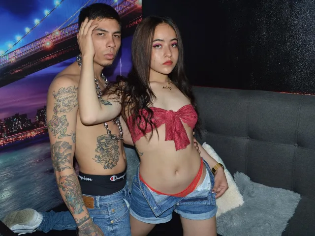 ValenaAndEthan camgirl live amateur webcam