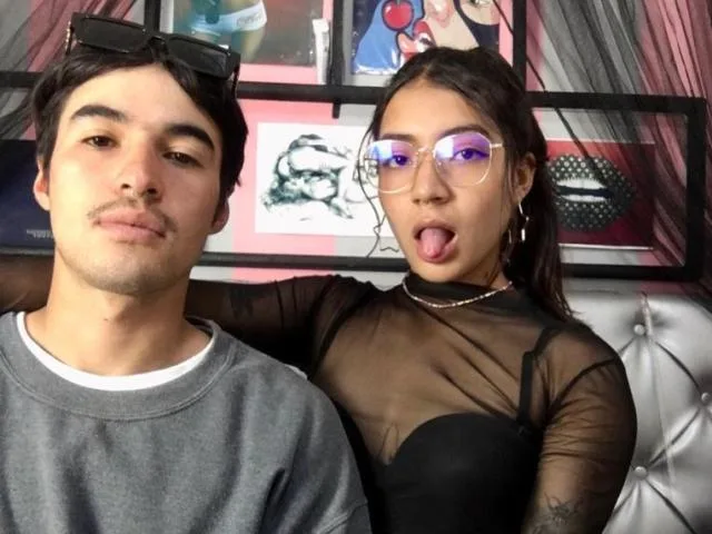 AdamCpl camgirl live amateur webcam