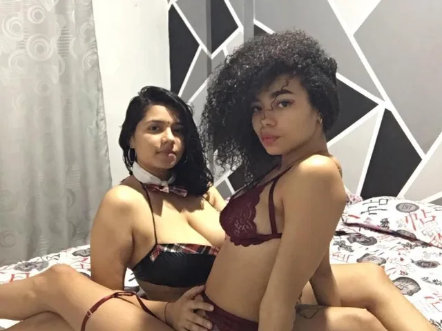 KathaliceCouplee camgirl live amateur webcam