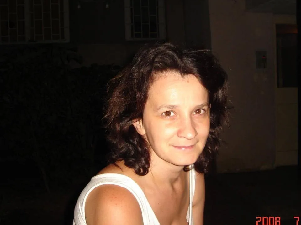RenyLorrely camgirl live amateur webcam