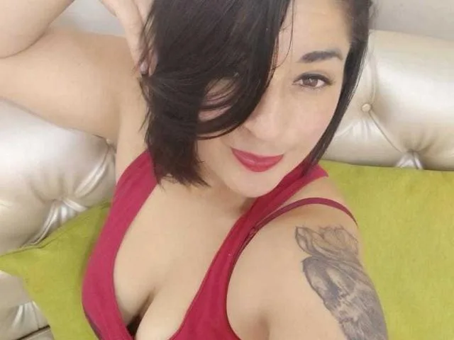 KarenBrookeX camgirl live amateur webcam