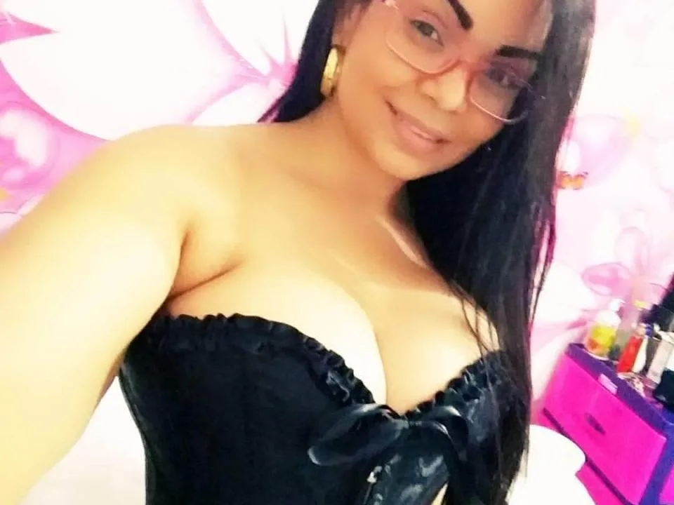 TetasGrandes camgirl live amateur webcam