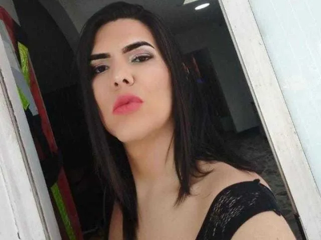 KathalinaJones camgirl live amateur webcam