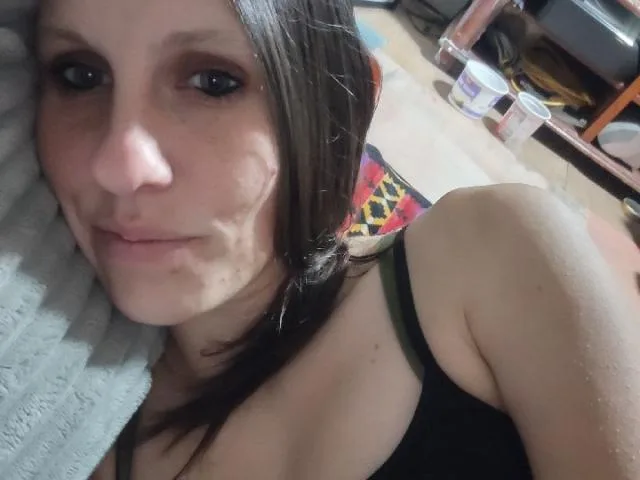 SigerHot camgirl live amateur webcam