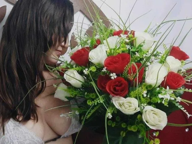RoxanaJhons camgirl live amateur webcam