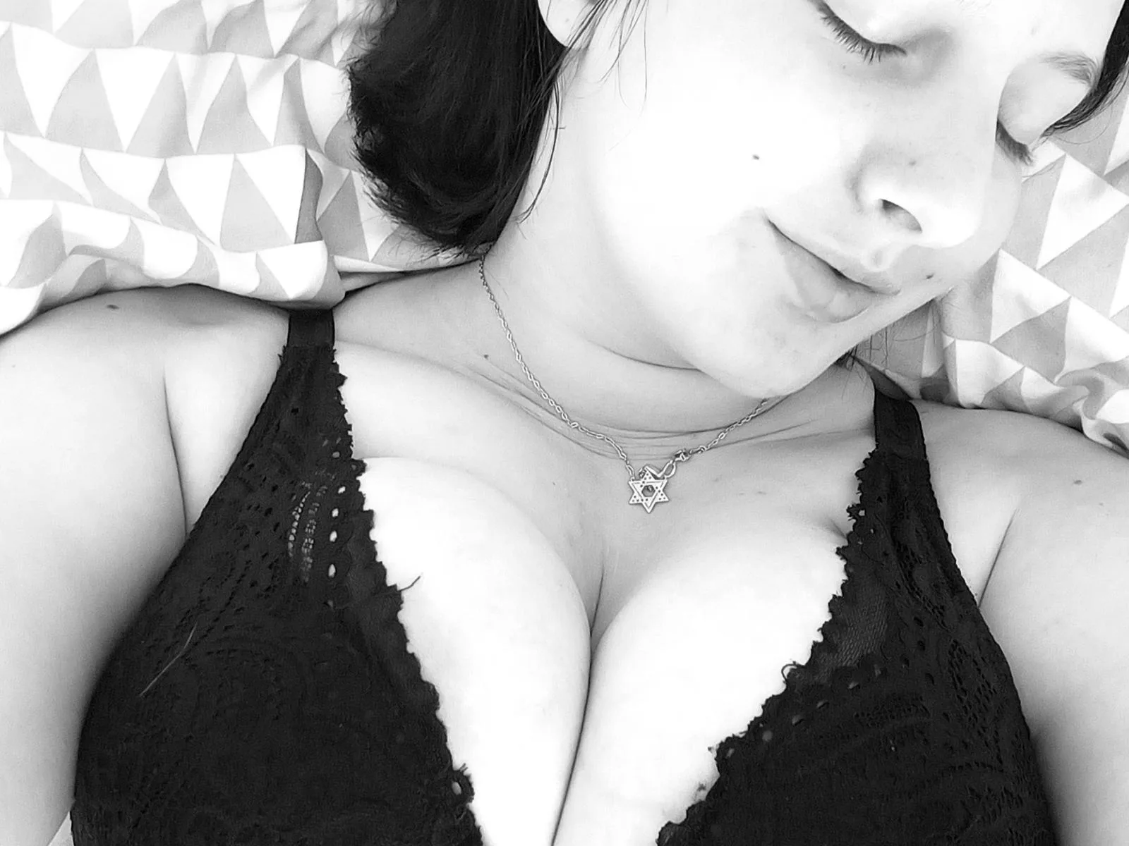 MelisaX camgirl live amateur webcam